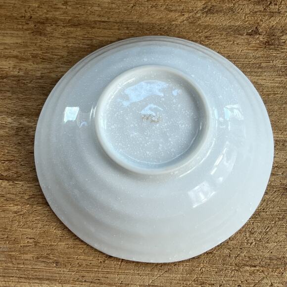 Art Pottery White Ceramic Trinket Dish 5.5" Green Four Leaf Clovers Speckle - Picture 7 of 9